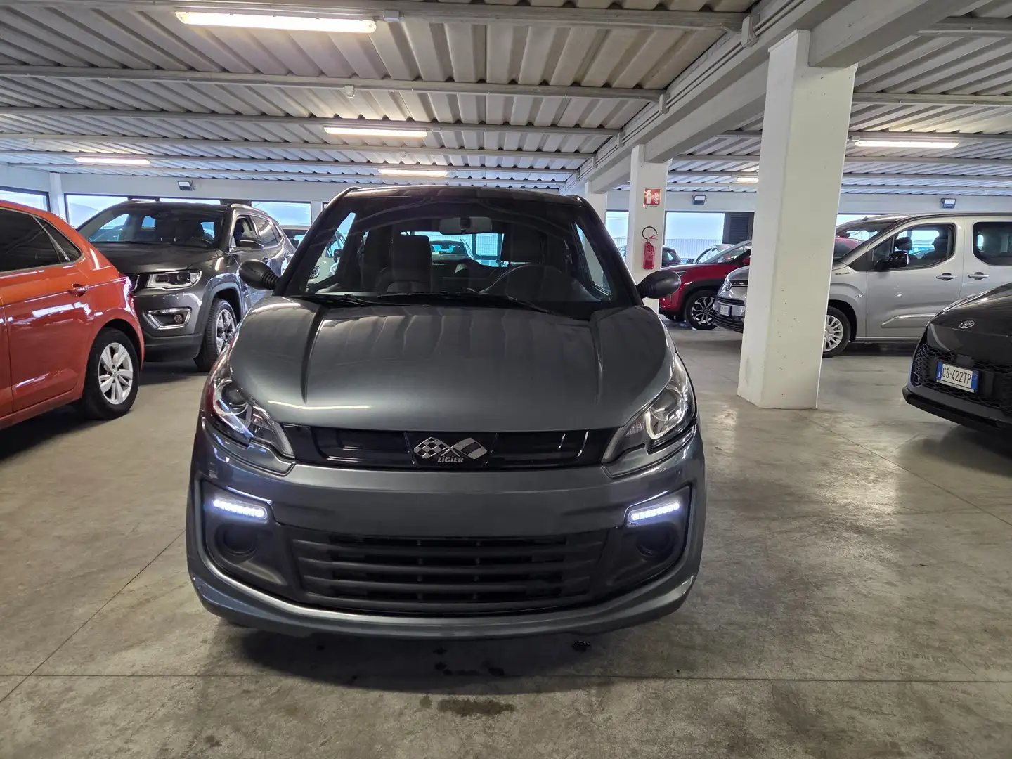 Ligier JS 50 Club Sport Progression Grigio - 2