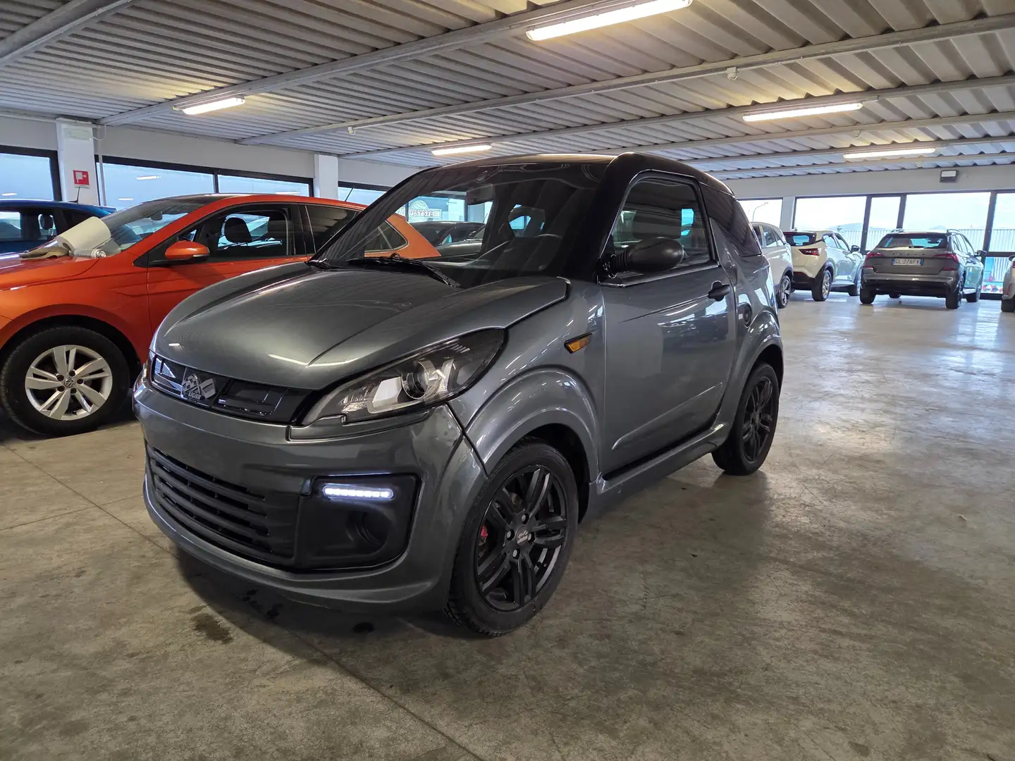 Ligier JS 50 Club Sport Progression Grigio - 1