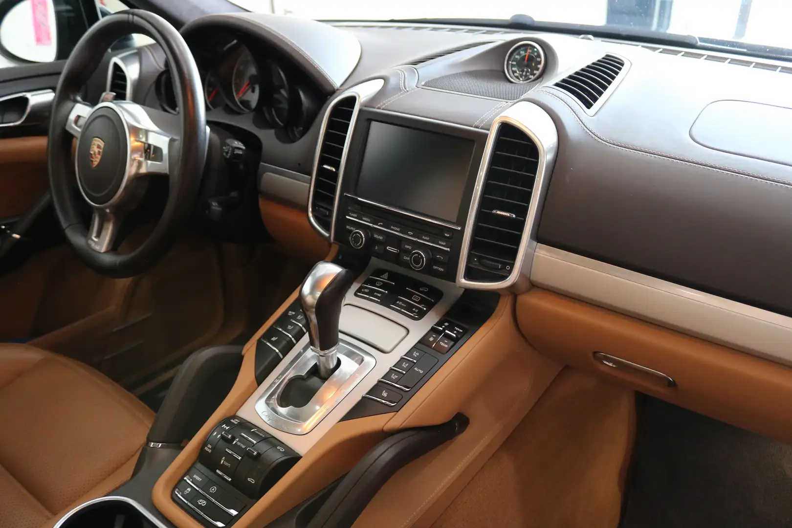 Porsche Cayenne GTS*21TURBO*PCM*KAMERA*RELING*MEMORY*SPORTABG.*TOP Schwarz - 1