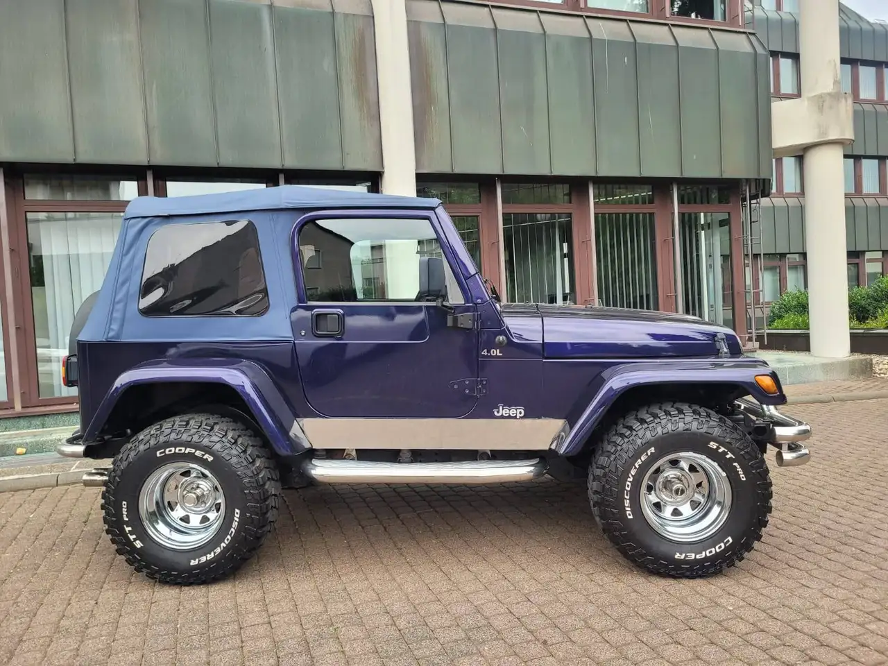 Jeep Wrangler 4.0 Sport Höher-Breiet-Nur 113 Tkm-Super Optik !, foto 5