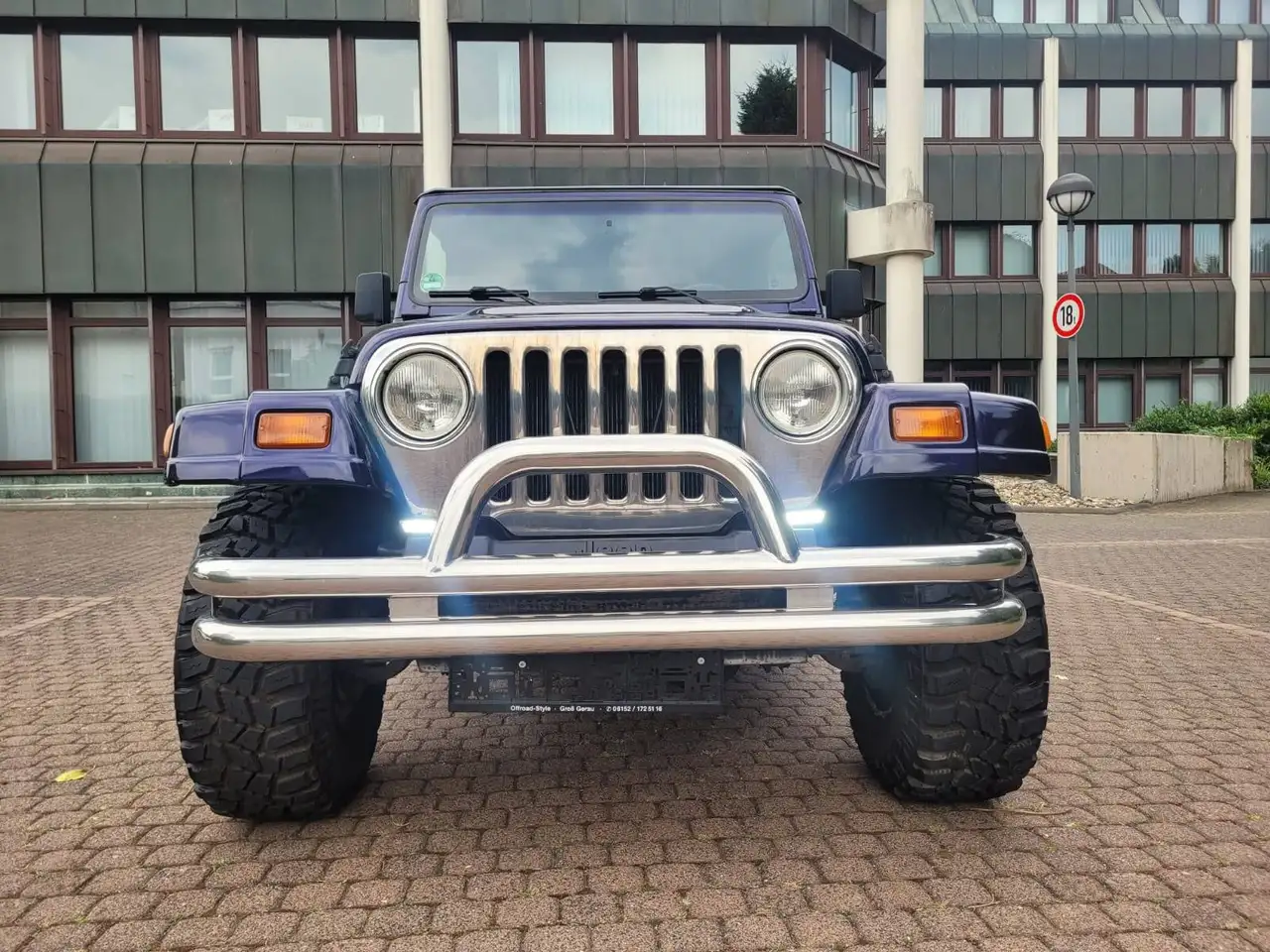 Jeep Wrangler 4.0 Sport Höher-Breiet-Nur 113 Tkm-Super Optik !, foto 3