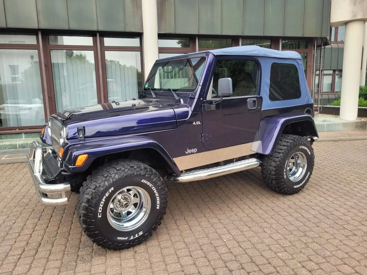 Jeep Wrangler 4.0 Sport Höher-Breiet-Nur 113 Tkm-Super Optik !, foto 2