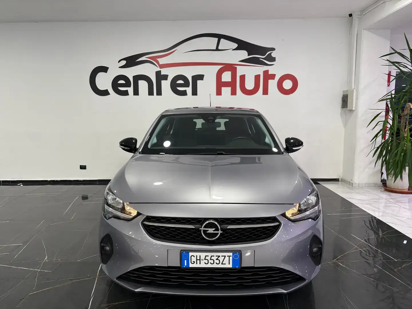 Opel Corsa 1.2 Edition S - 2