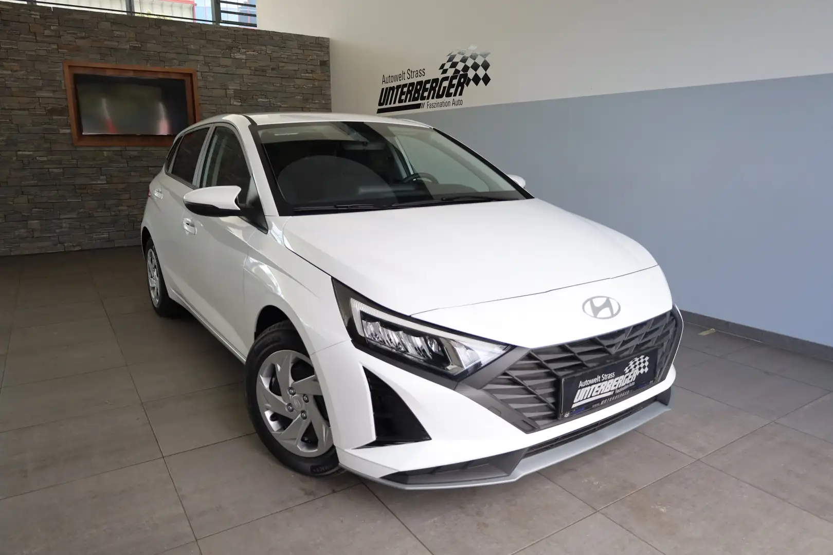 Hyundai i20 (BC3) (01.01.2016-) i20 (BC3) GO 1.2 MPI b5bg1-PP1 Blanc - 2