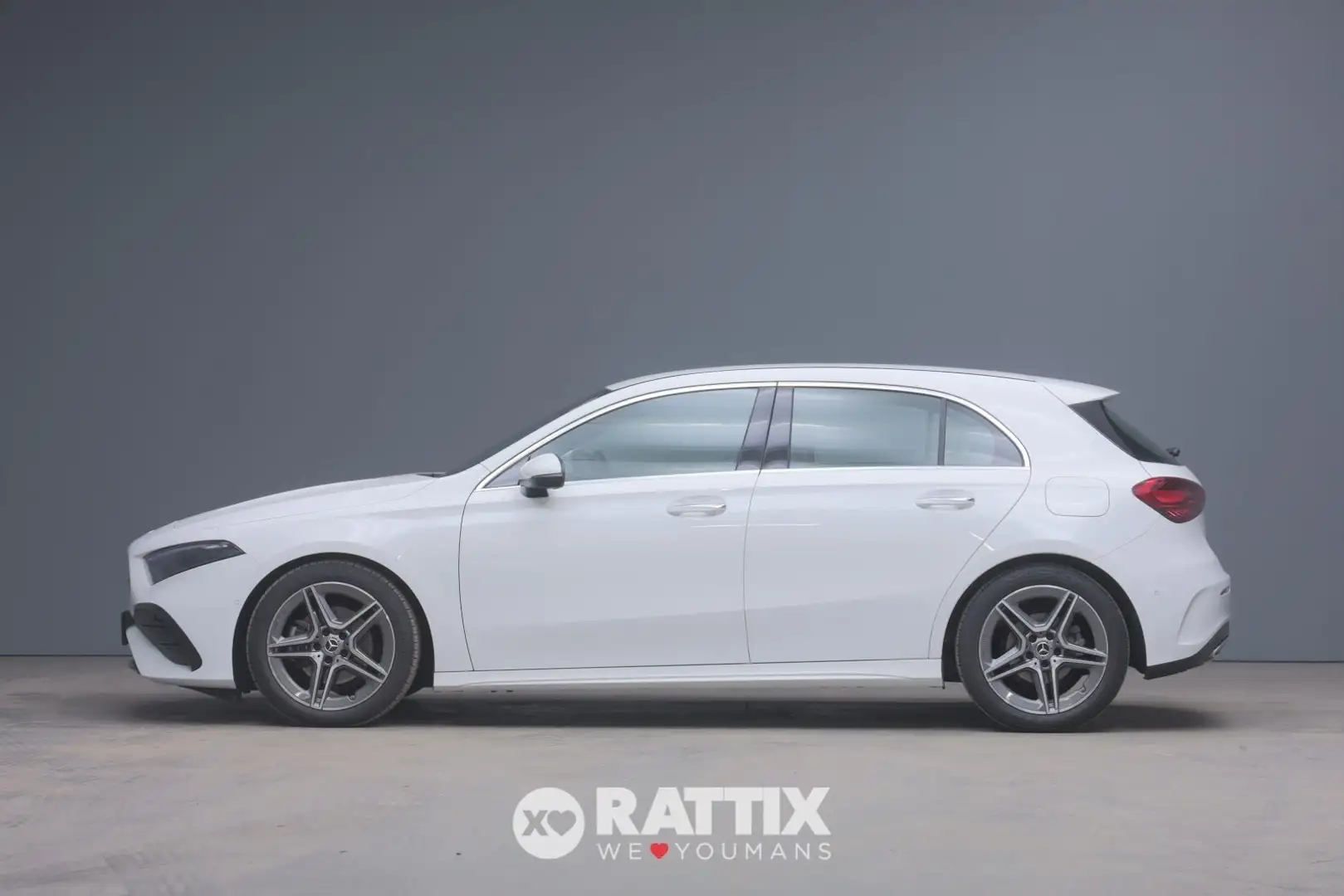 Mercedes-Benz A 180 1.3 136CV AMG Line Advanced Plus Auto Bianco - 2