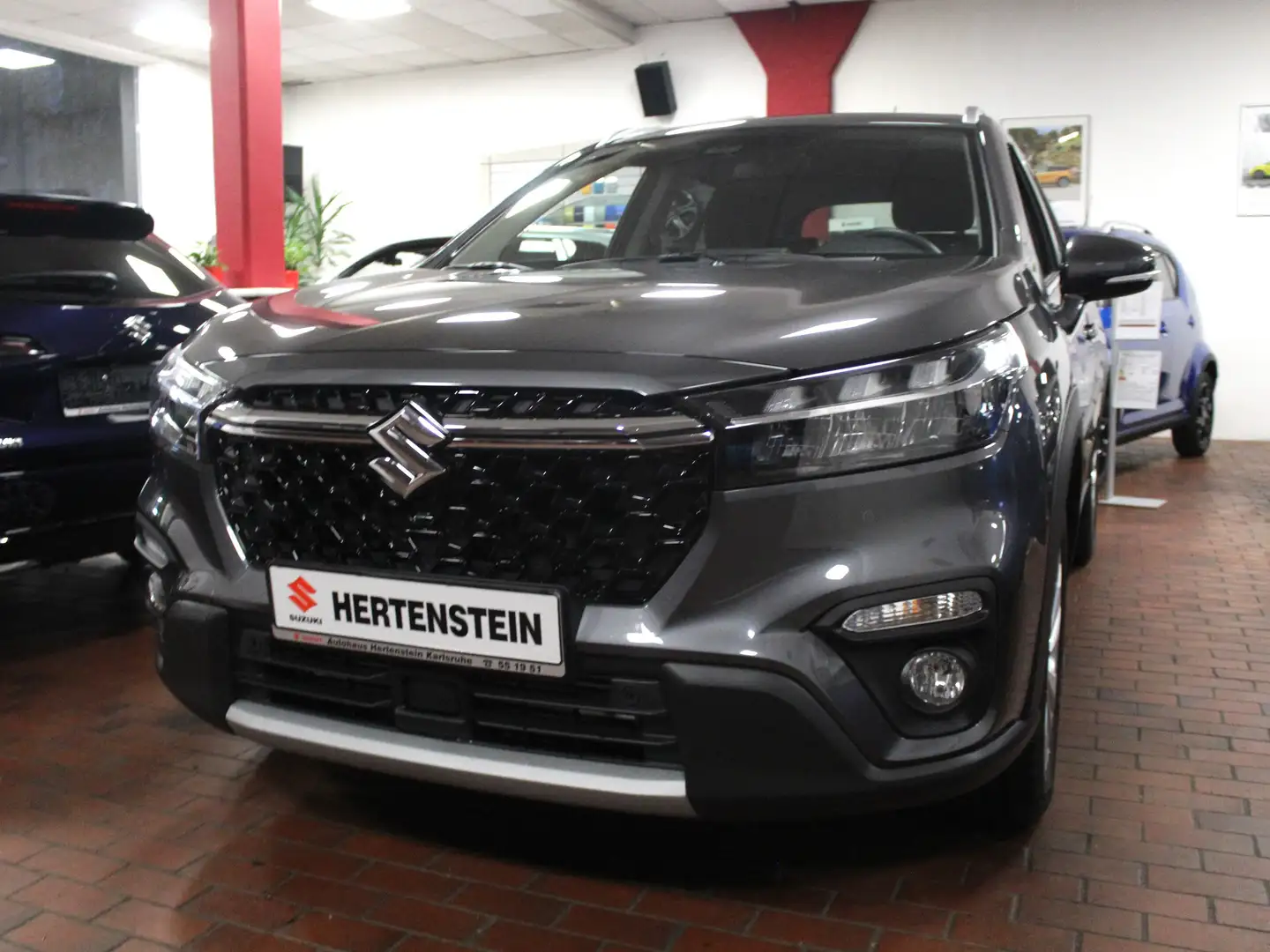 Suzuki S-Cross 1.4 Comfort Hybrid *1. Hand* Grijs - 1