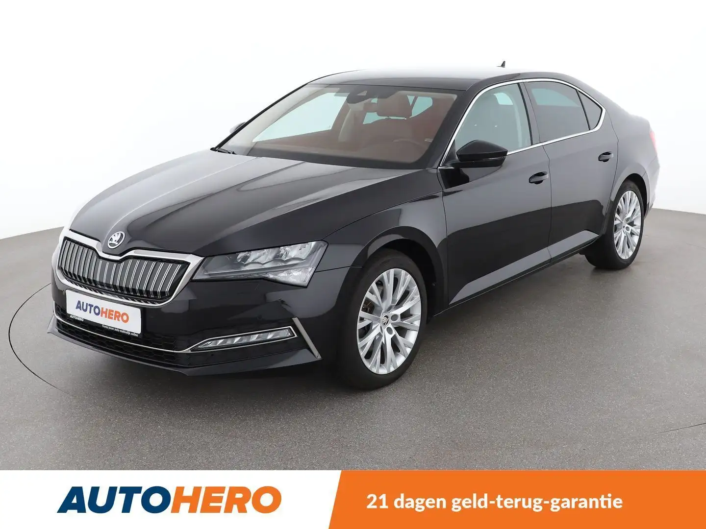 Skoda Superb 1.4 Plug-in Hybrid Style iV Negro - 1