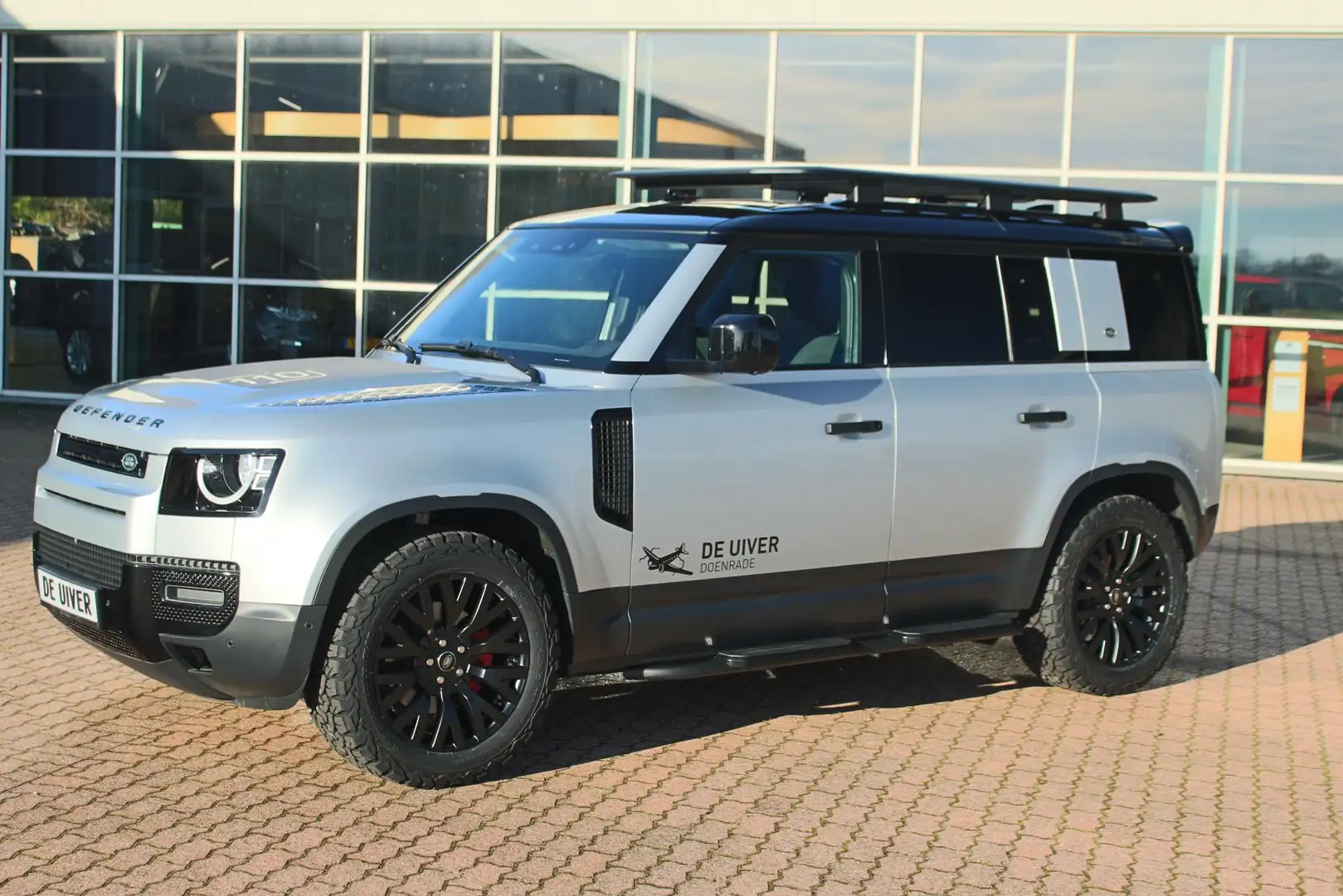 Land Rover Defender D240 110 S 7 Seater incl. Btw / BPM geel kenteken Plateado - 2