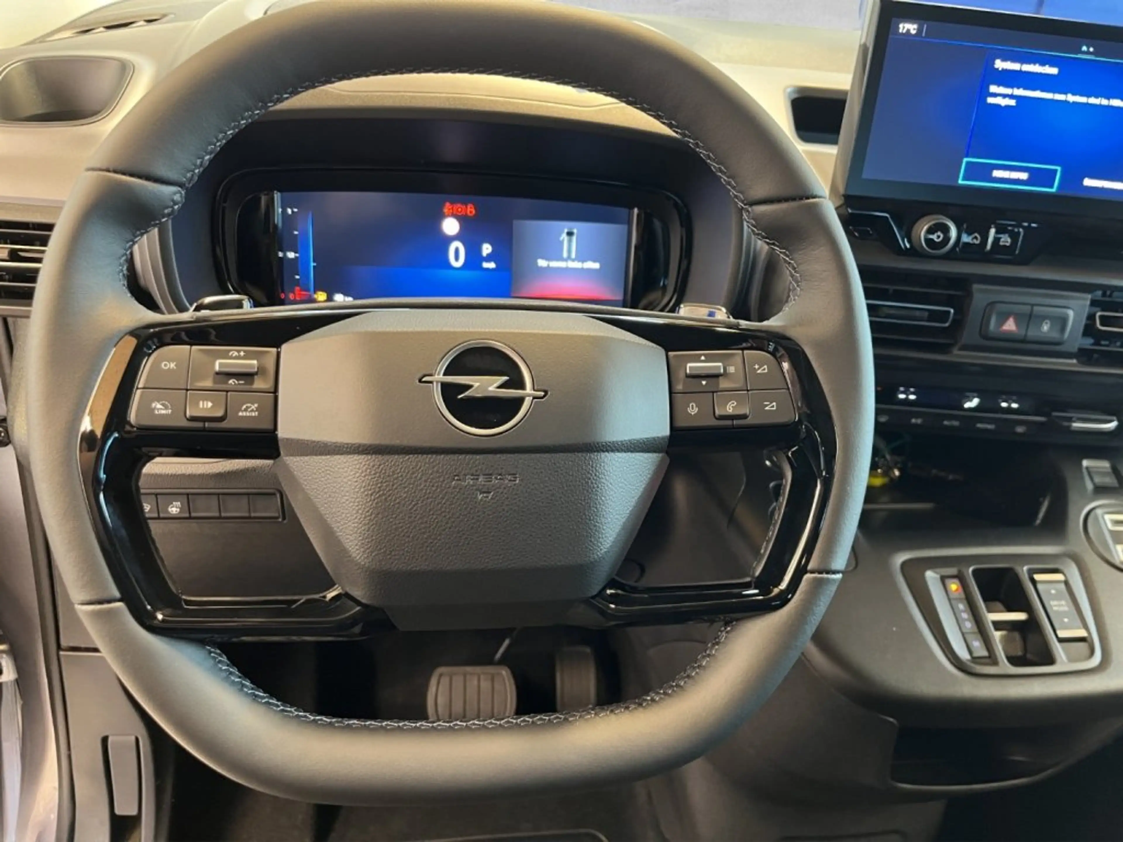 Opel Combo GS XL BHDI 130 — photo 10