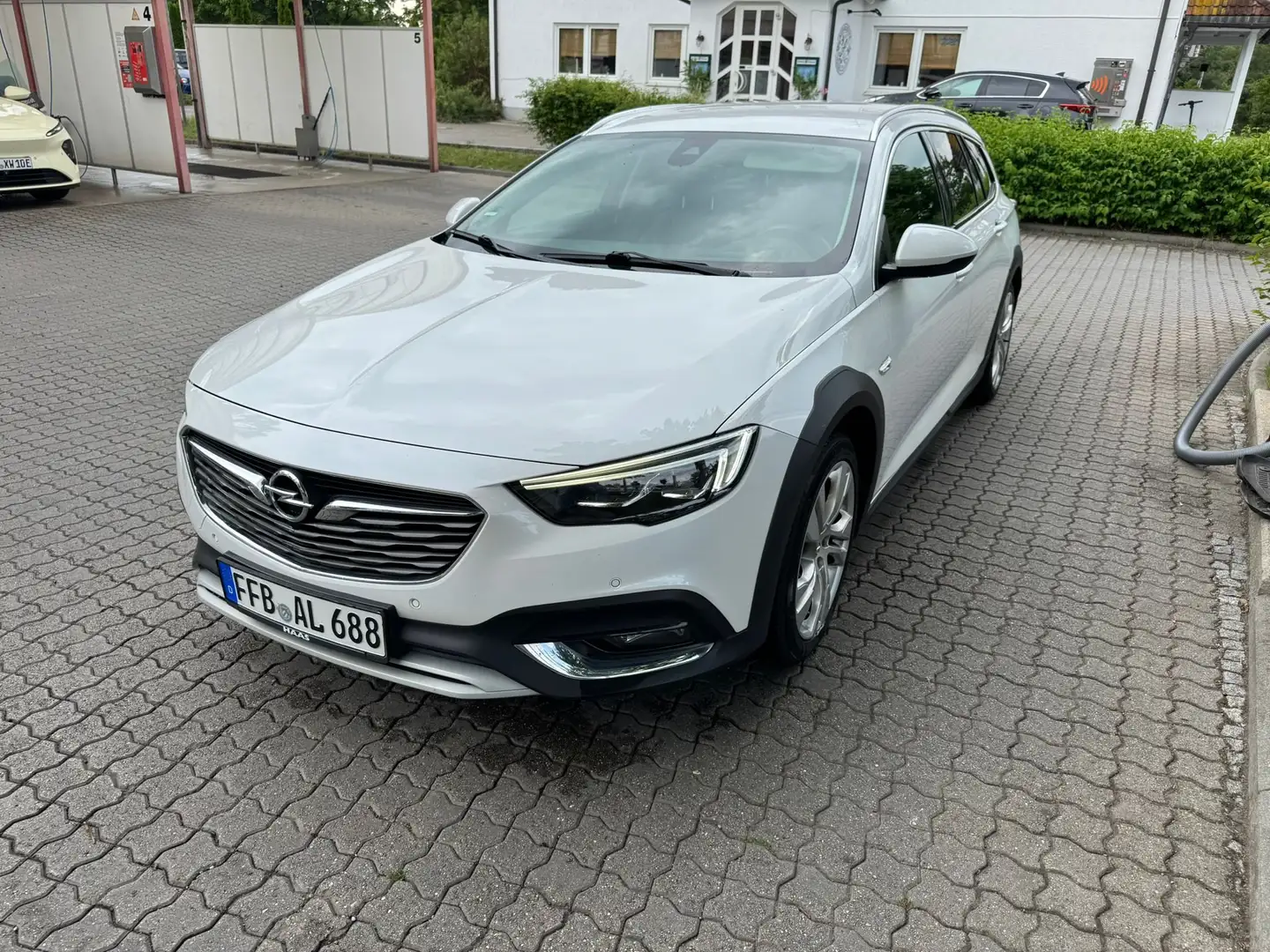 Opel Insignia Insignia Country Tourer 1.5 DI Turbo Exclusive Blanc - 1