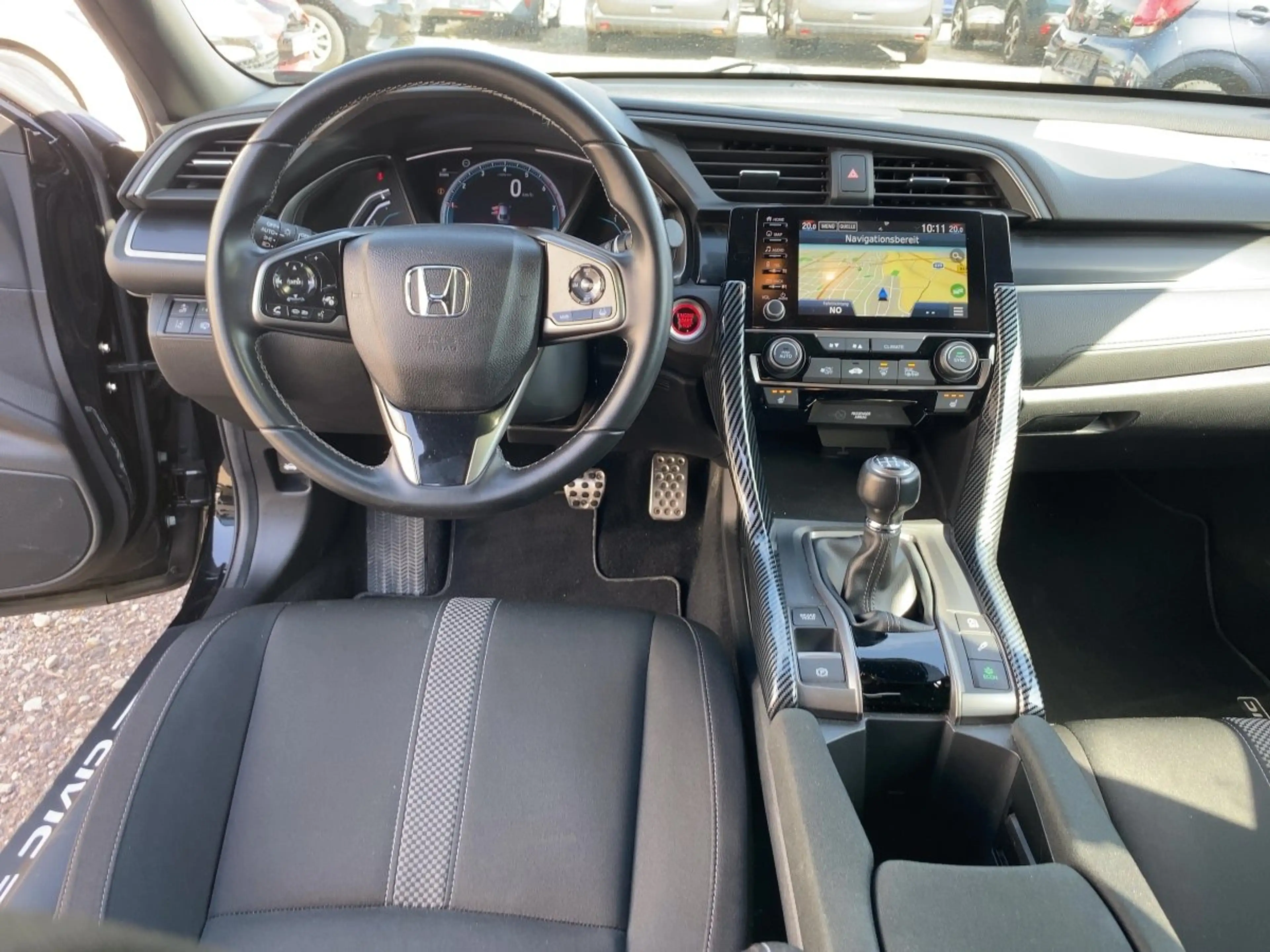 Honda Civic 1.0 VTEC Executive — photo 12