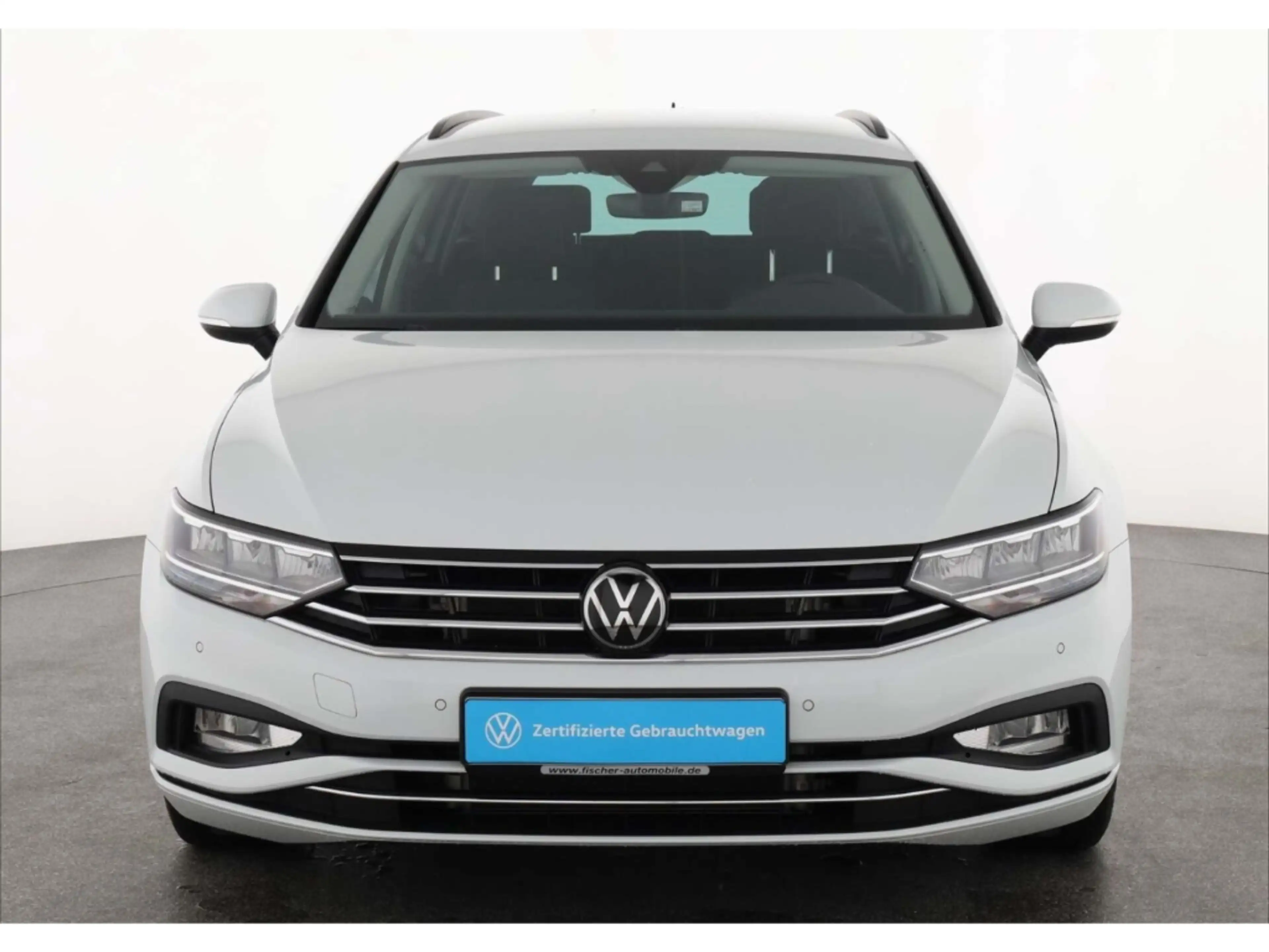 Volkswagen Passat Variant 2.0 TDI Business — photo 3