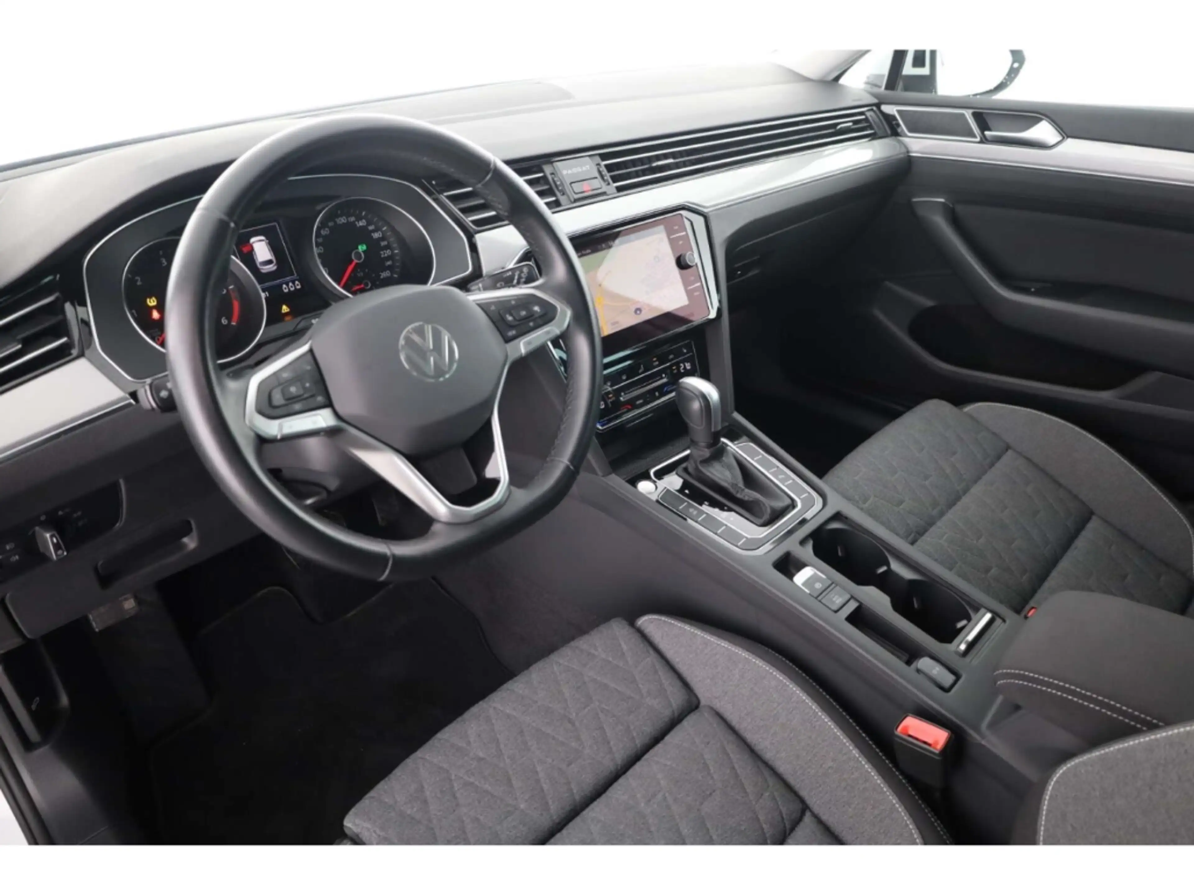 Volkswagen Passat Variant 2.0 TDI Business — photo 10