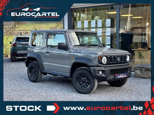 Suzuki Jimny 1.5i 102 CV 4X4 | 28.990 € TTC
