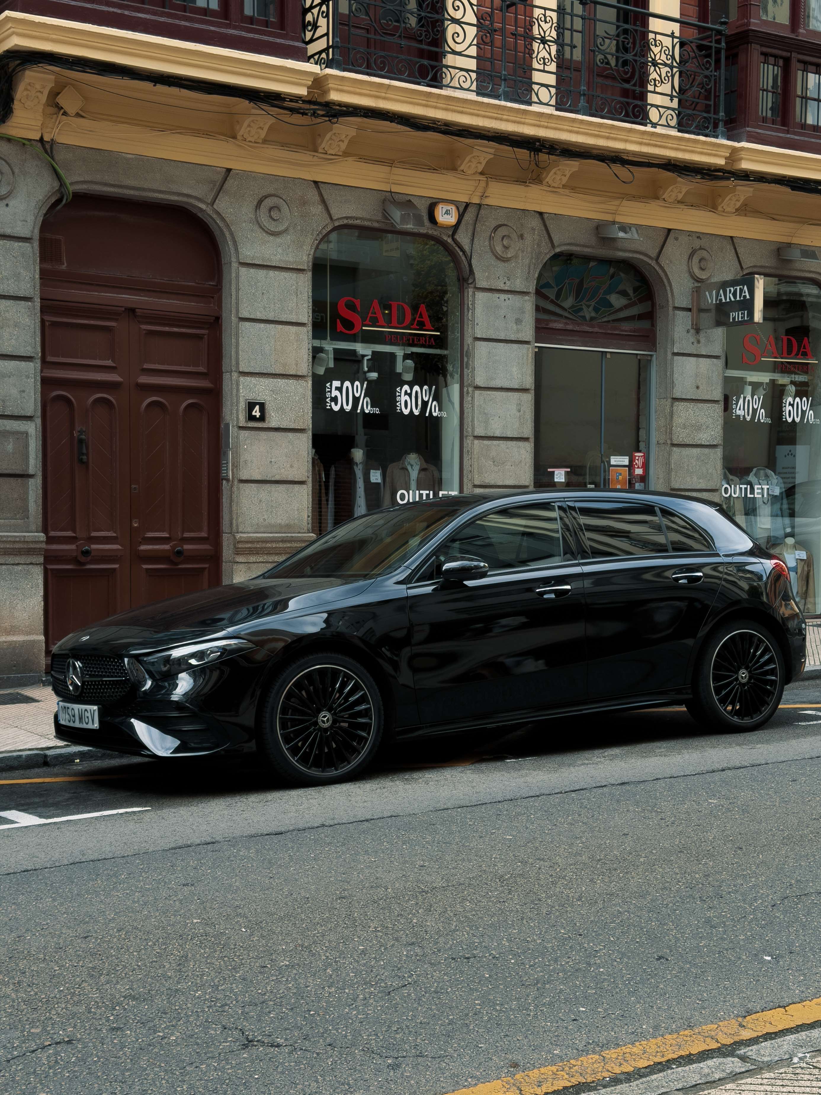 Mercedes-Benz A 250 250e 8G-DCT - foto 1