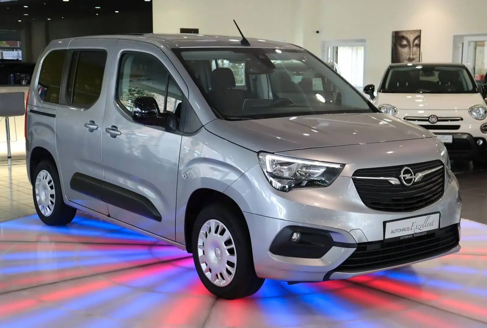 Opel Combo Life Automatik*NAVI*SHZ*KAMERA*TEMPOMAT*BC Grau - 2