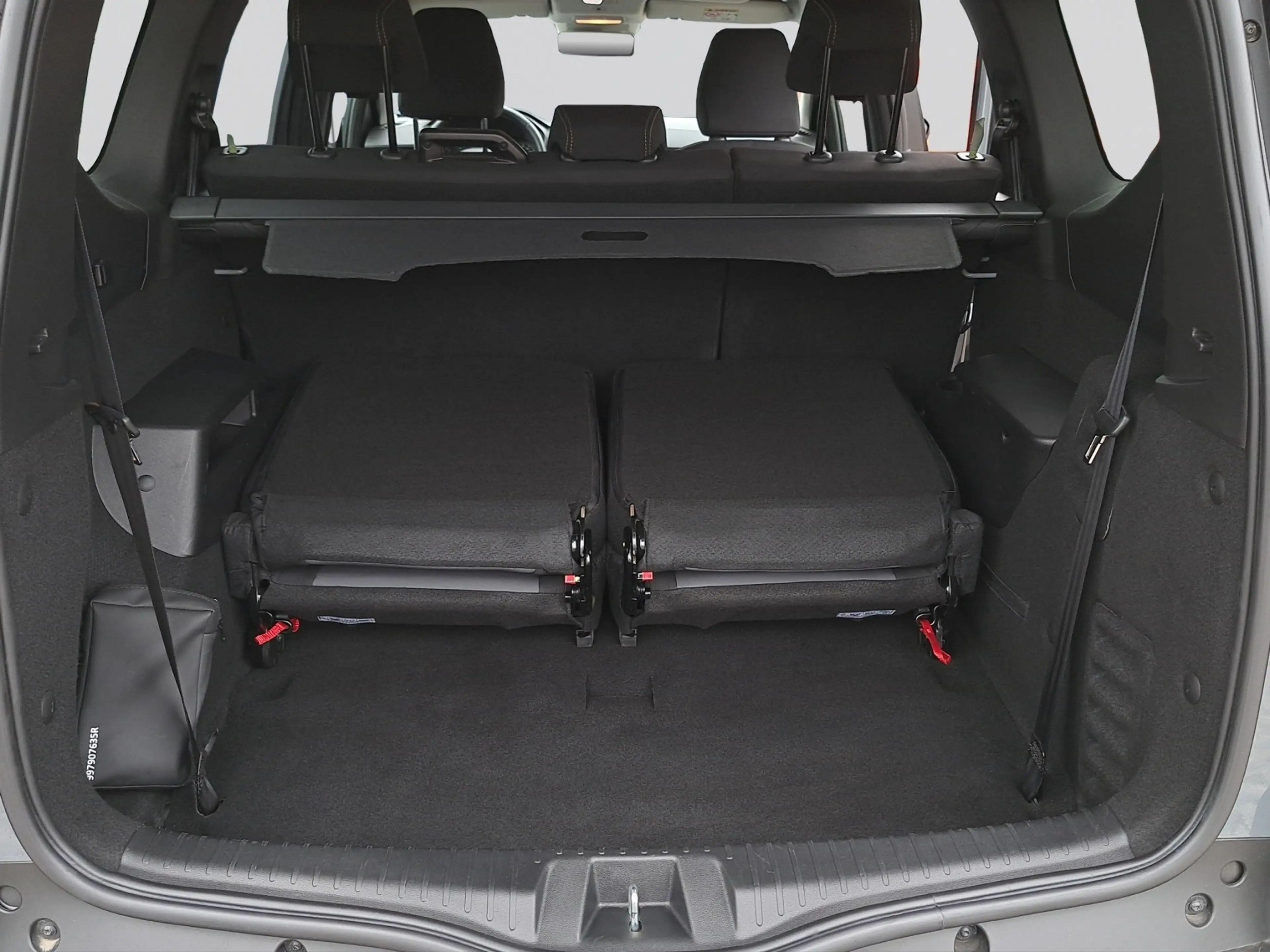 Dacia Jogger Extreme TCe 110 7-Sitzer — photo 12