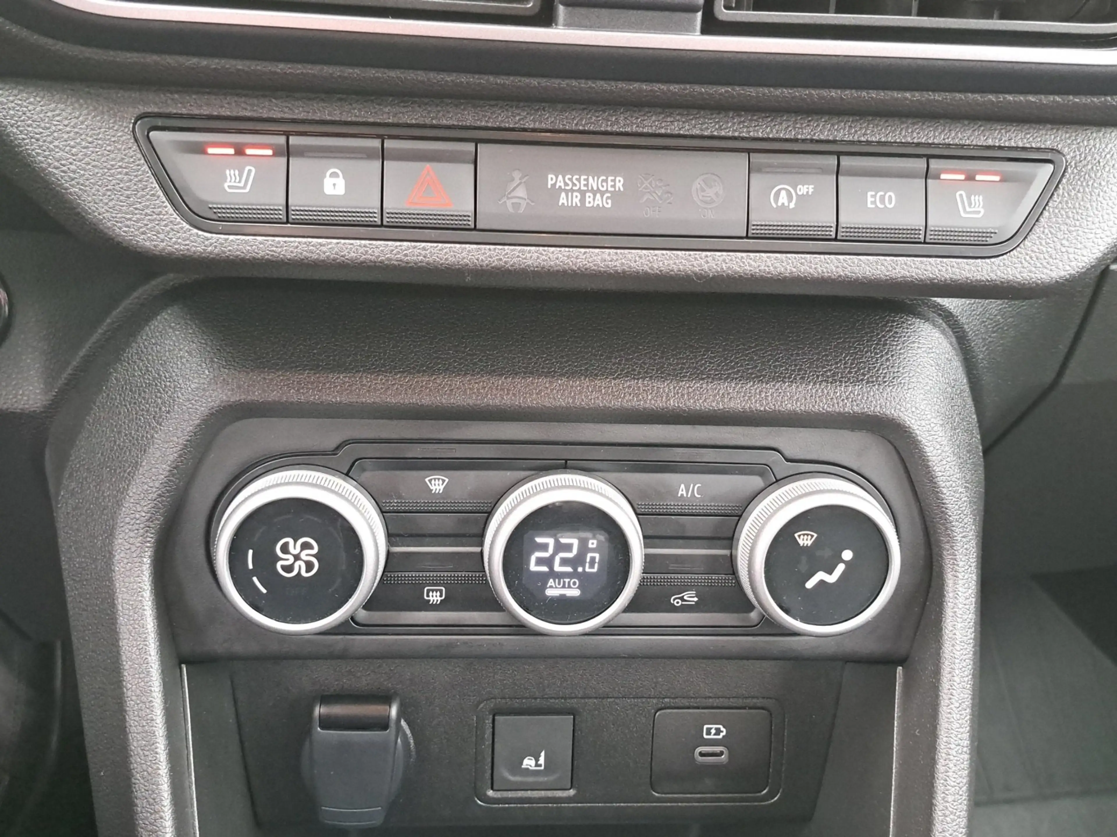Dacia Jogger Extreme TCe 110 7-Sitzer — photo 15
