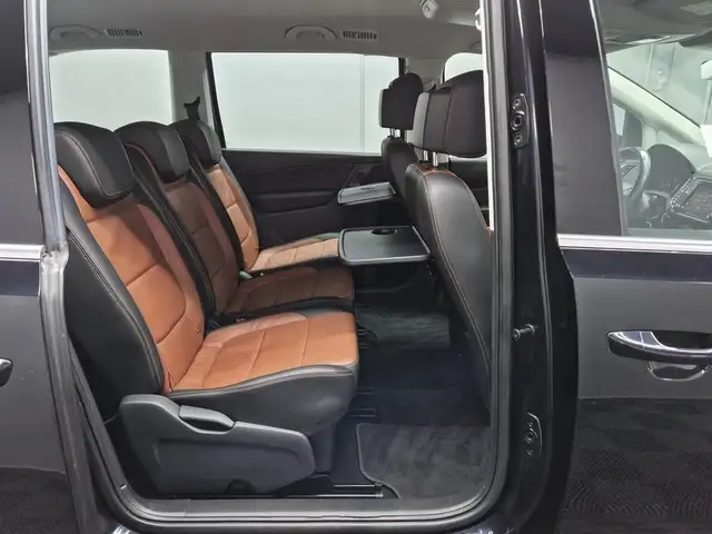 Volkswagen Sharan view 13
