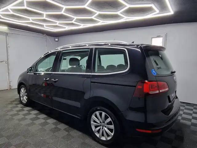 Volkswagen Sharan view 3