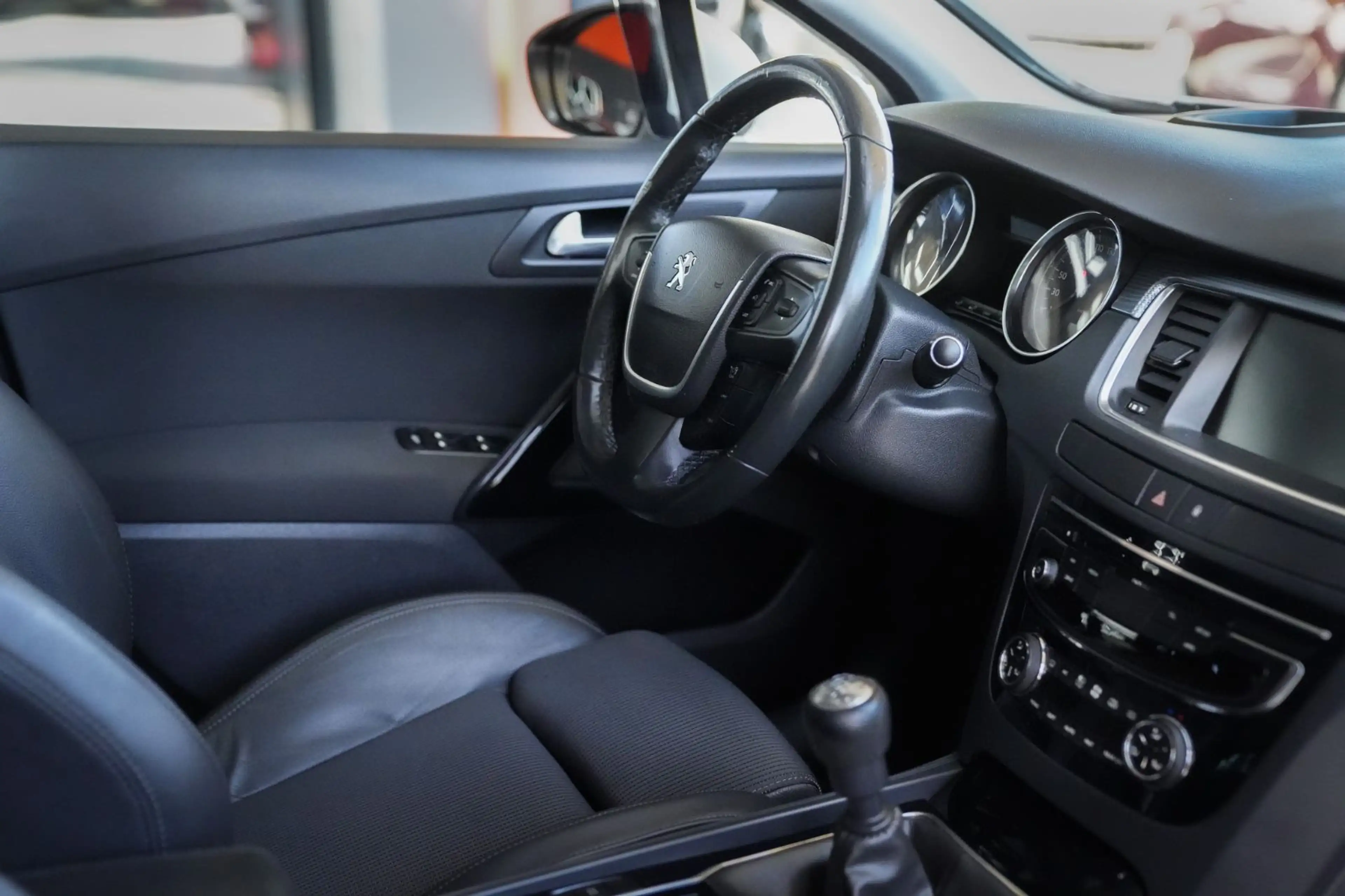 Peugeot 508 SW Allure *Head-Up/SHZ/Klimaaut.* — photo 6