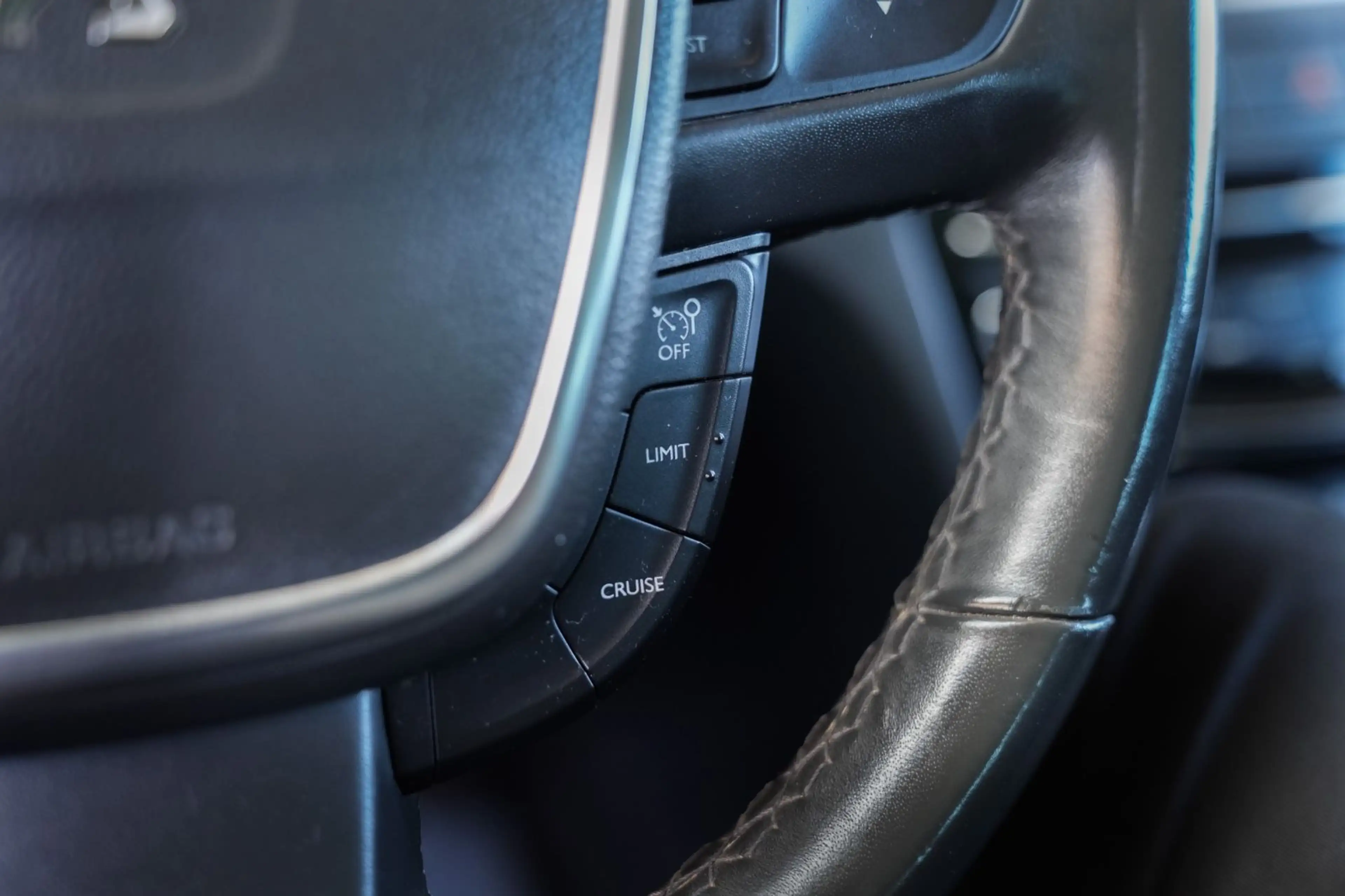 Peugeot 508 SW Allure *Head-Up/SHZ/Klimaaut.* — photo 12