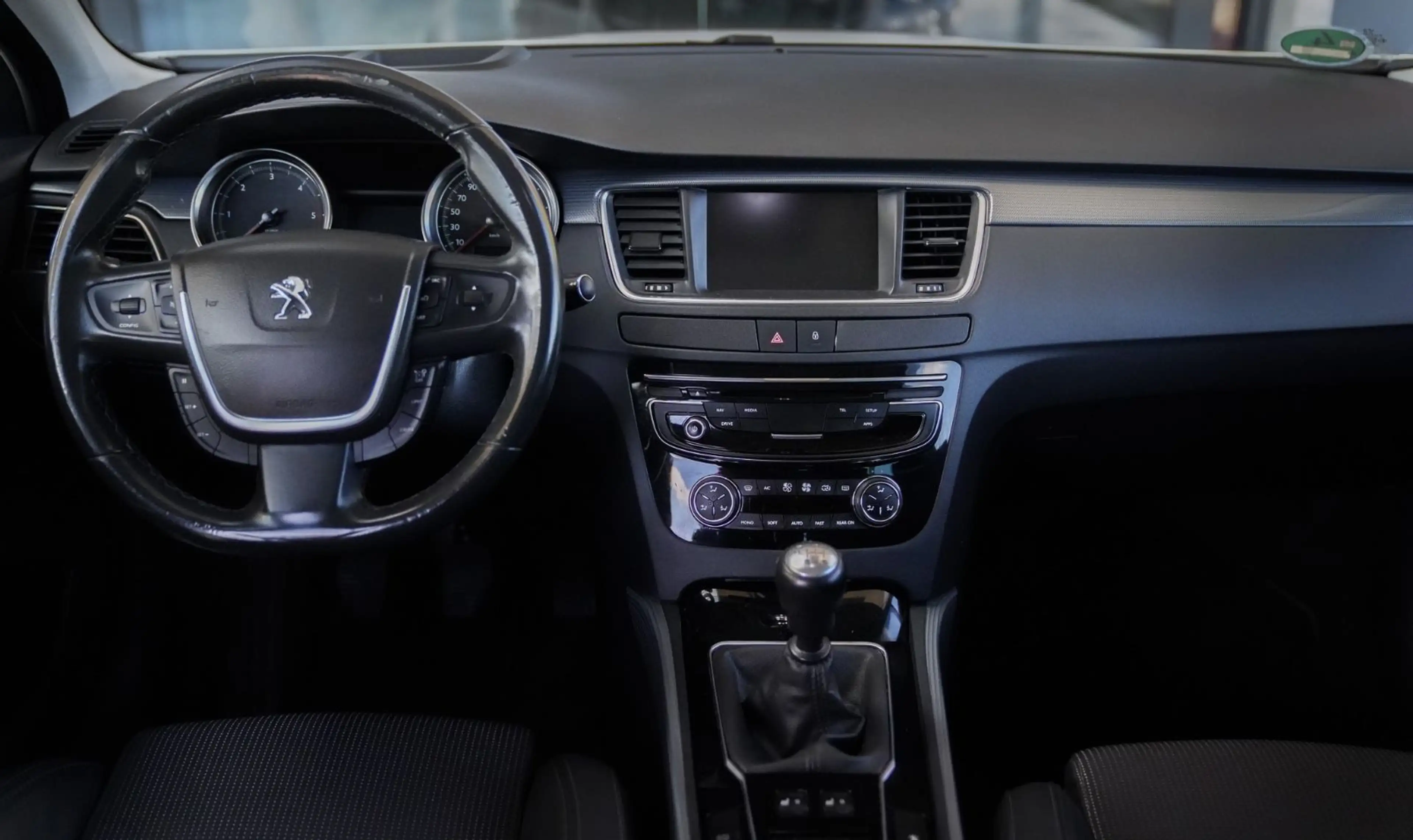 Peugeot 508 SW Allure *Head-Up/SHZ/Klimaaut.* — photo 4