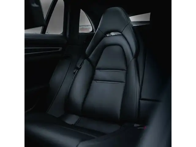 Porsche Panamera 4S E-Hybrid Ansicht 24
