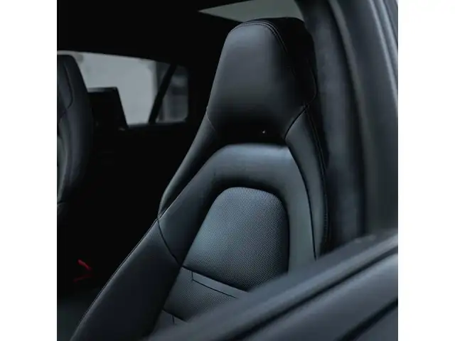 Porsche Panamera 4S E-Hybrid Ansicht 25