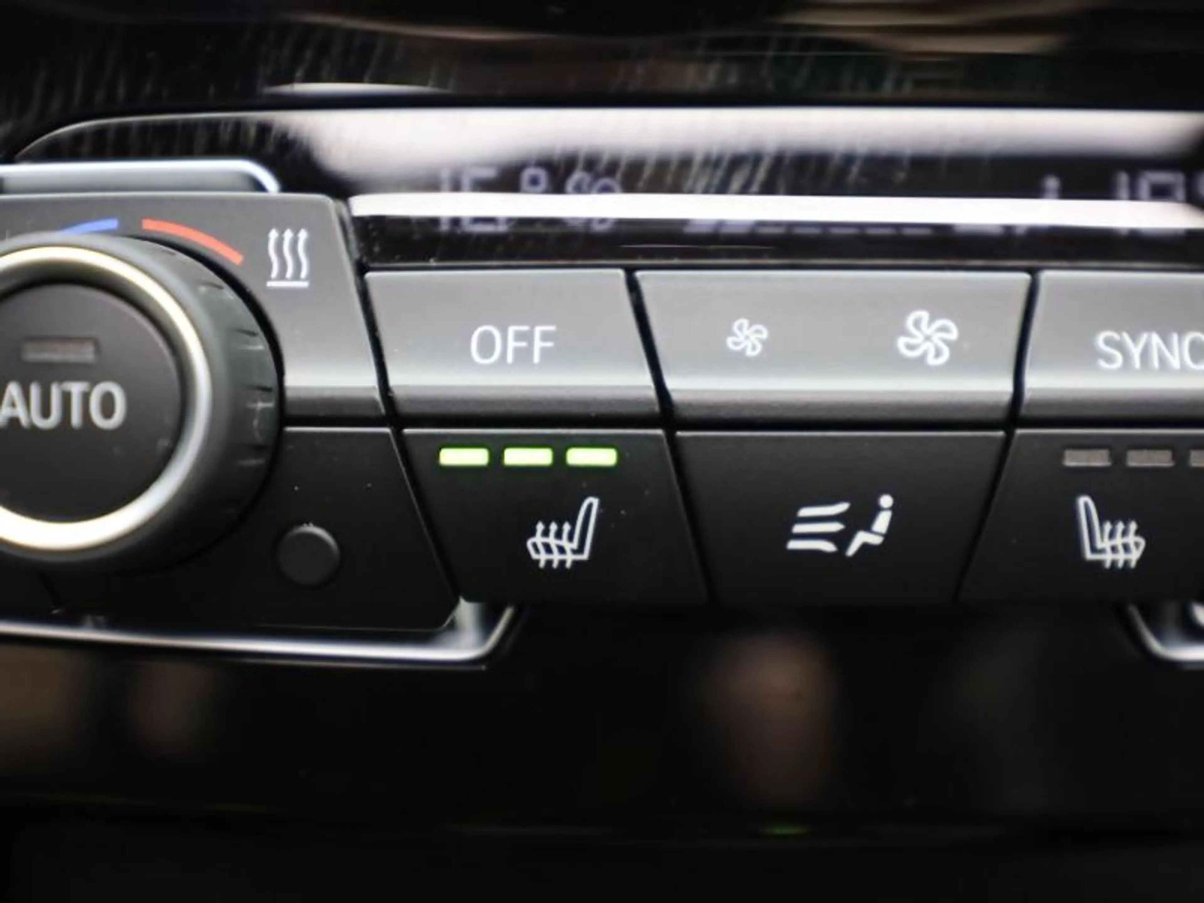 BMW X2 m sport - pano-dak - harman-kardon — photo 13