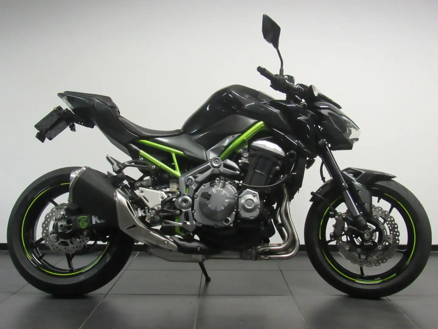 Kawasaki Z 900 ABS Zwart - 1