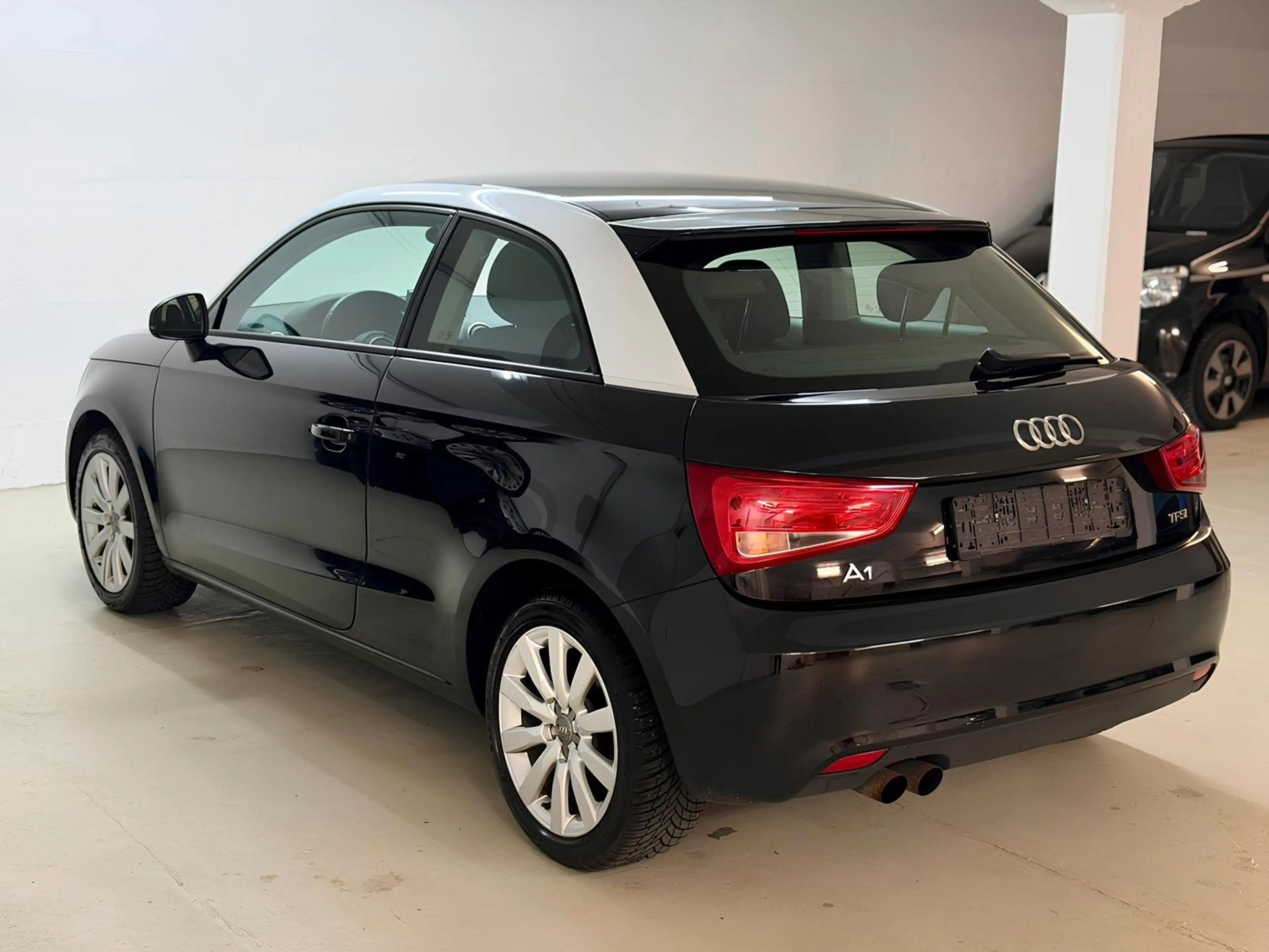 Audi A1 1.4 TFSI 122PS *1.HND *SHZ *NAVI *PDC *TEMPO — photo 7