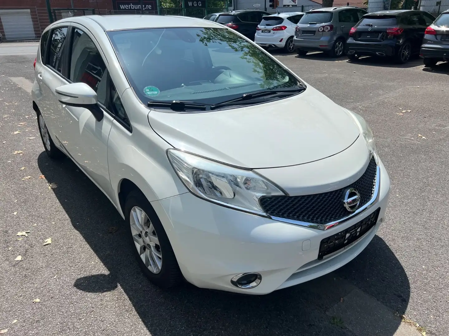 Nissan Note Acenta"Klimaaut."Navi"Tempomat"Alufelgen" Weiß - 1
