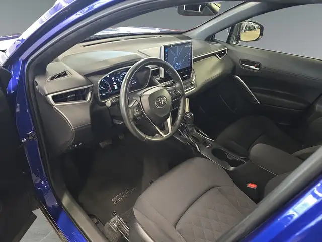 Toyota Corolla Cross view 10