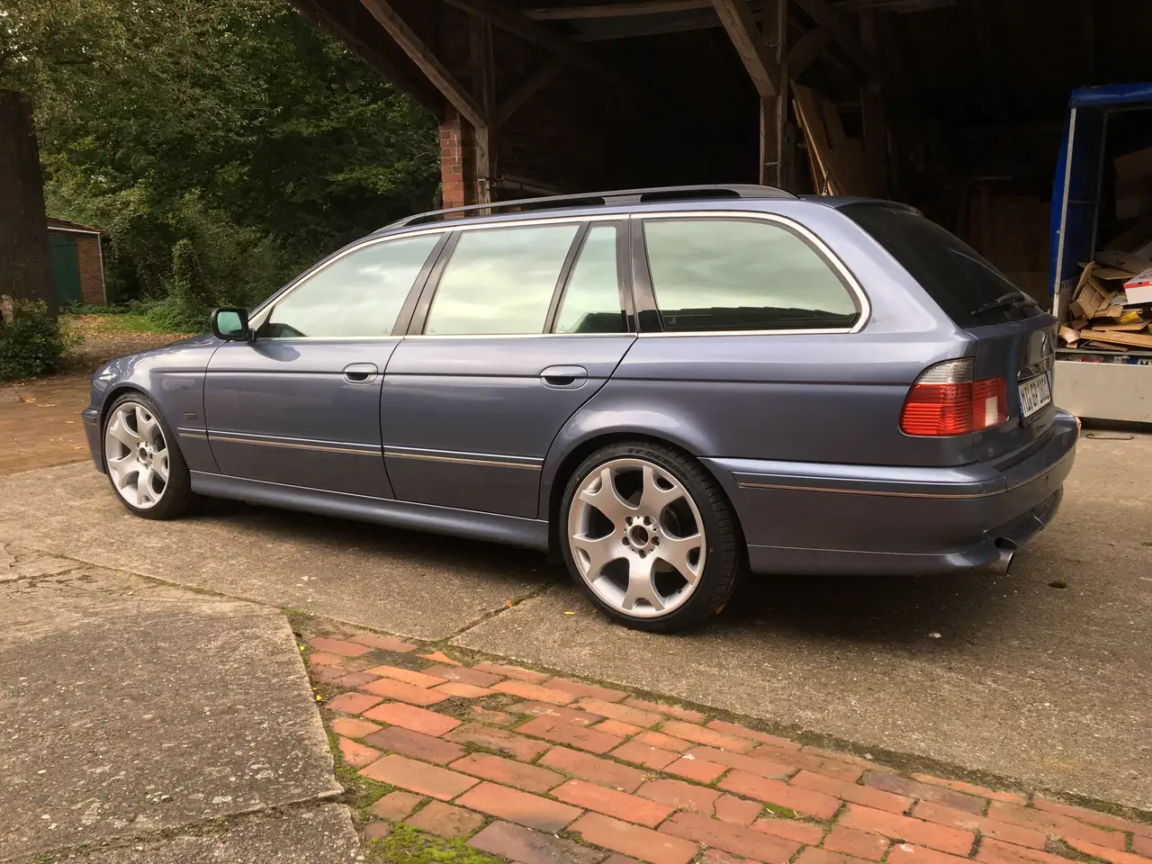 BMW 540i touring, foto 4