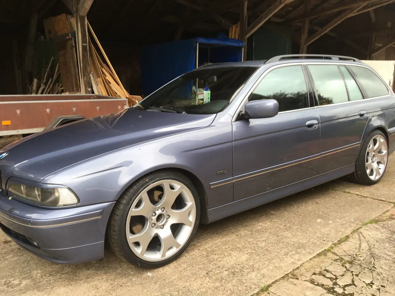 BMW 540i touring, foto 3