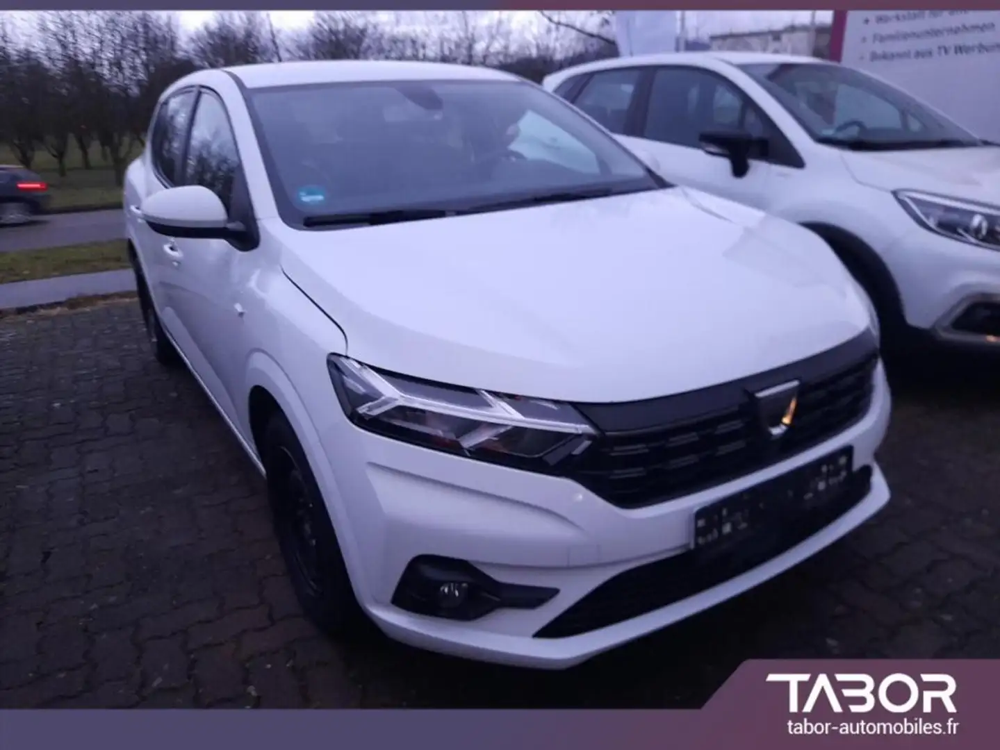 Dacia Sandero III TCe 100 ECO-G Comfort radars Blanc - 2
