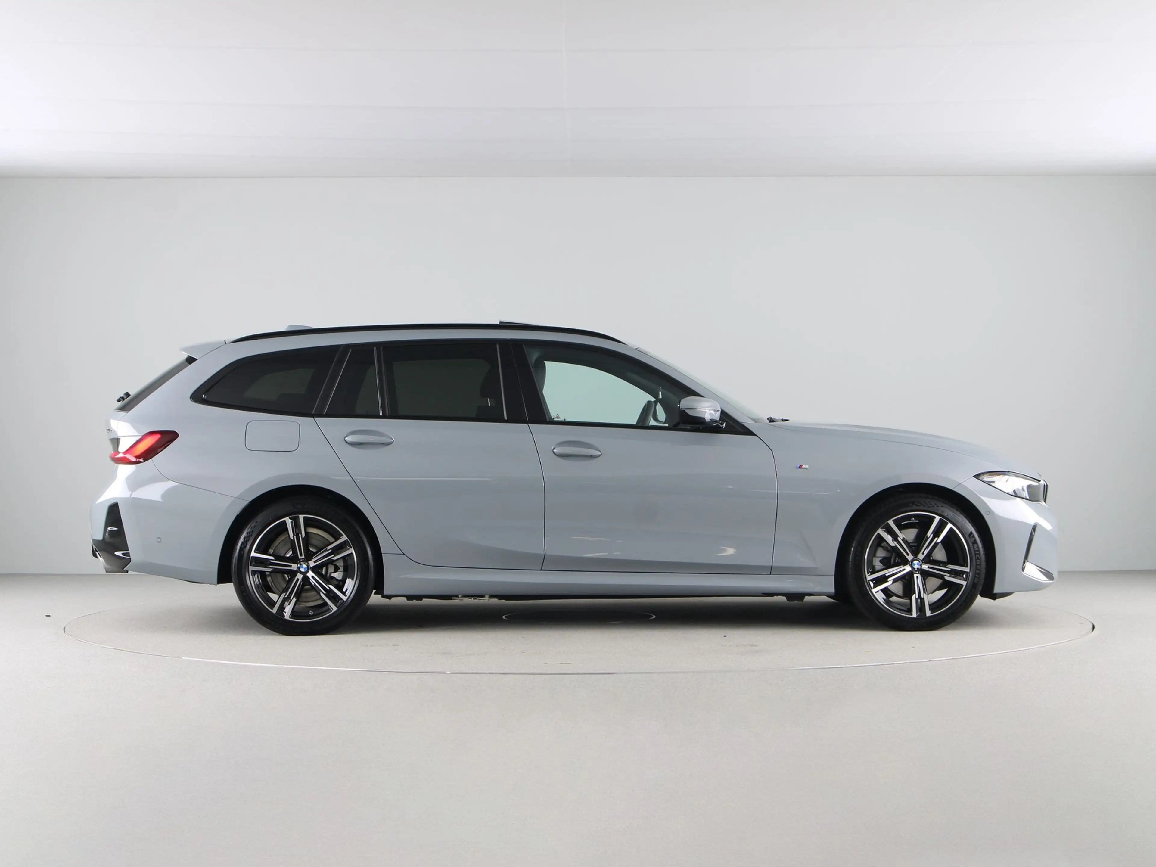 BMW 330 3 Serie 330e Touring M-Sport | Trekhaak | Panorama — photo 8