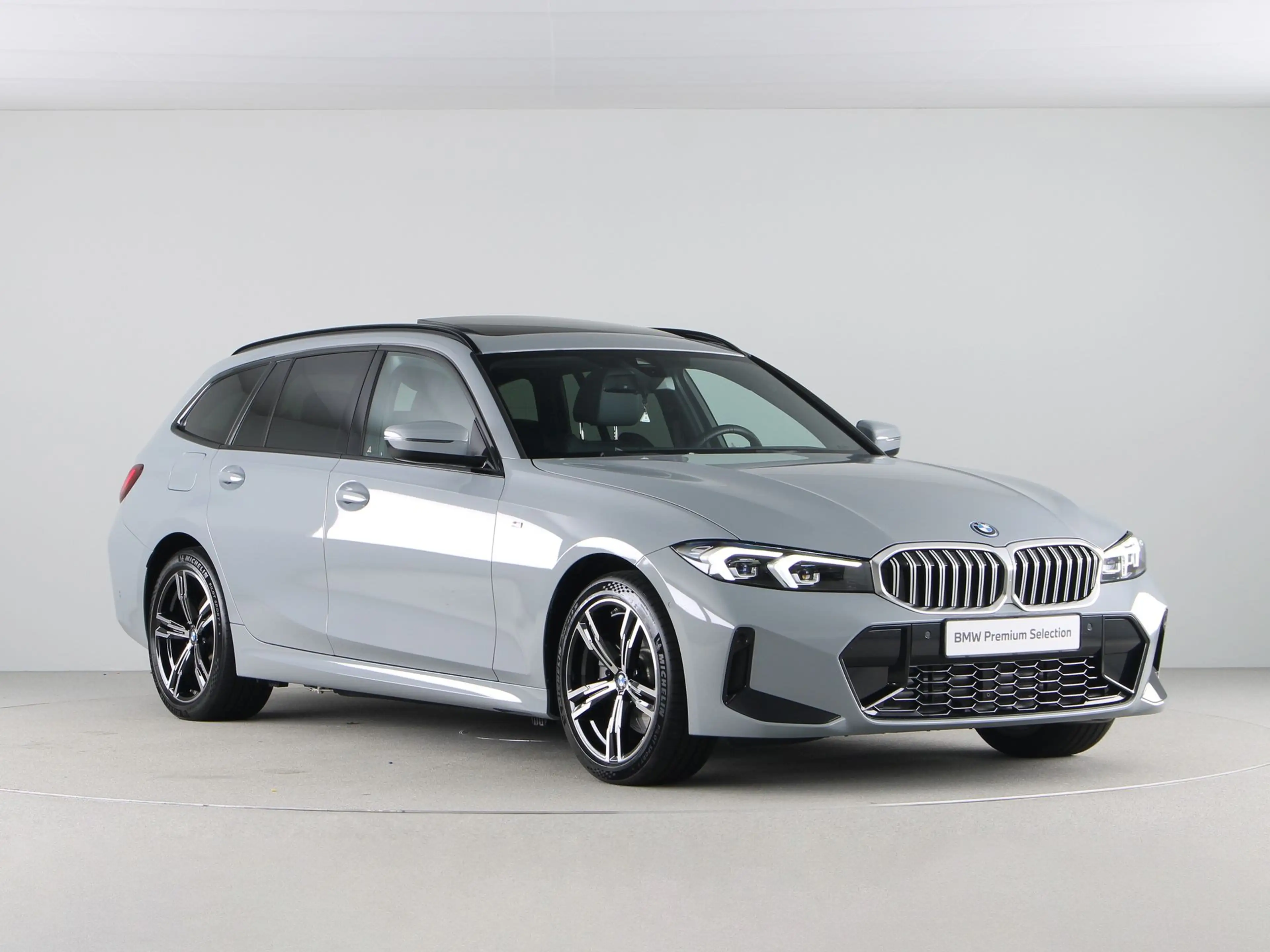 BMW 330 3 Serie 330e Touring M-Sport | Trekhaak | Panorama — photo 7
