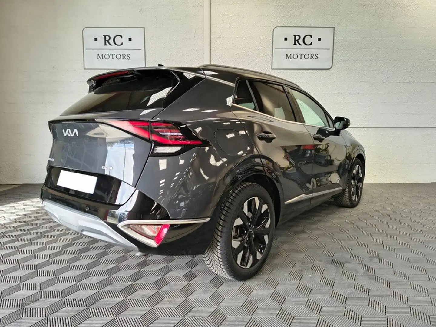 Kia Sportage Design 1.6 T-GDI 265 ch Hybride rechargeable Gris - 2