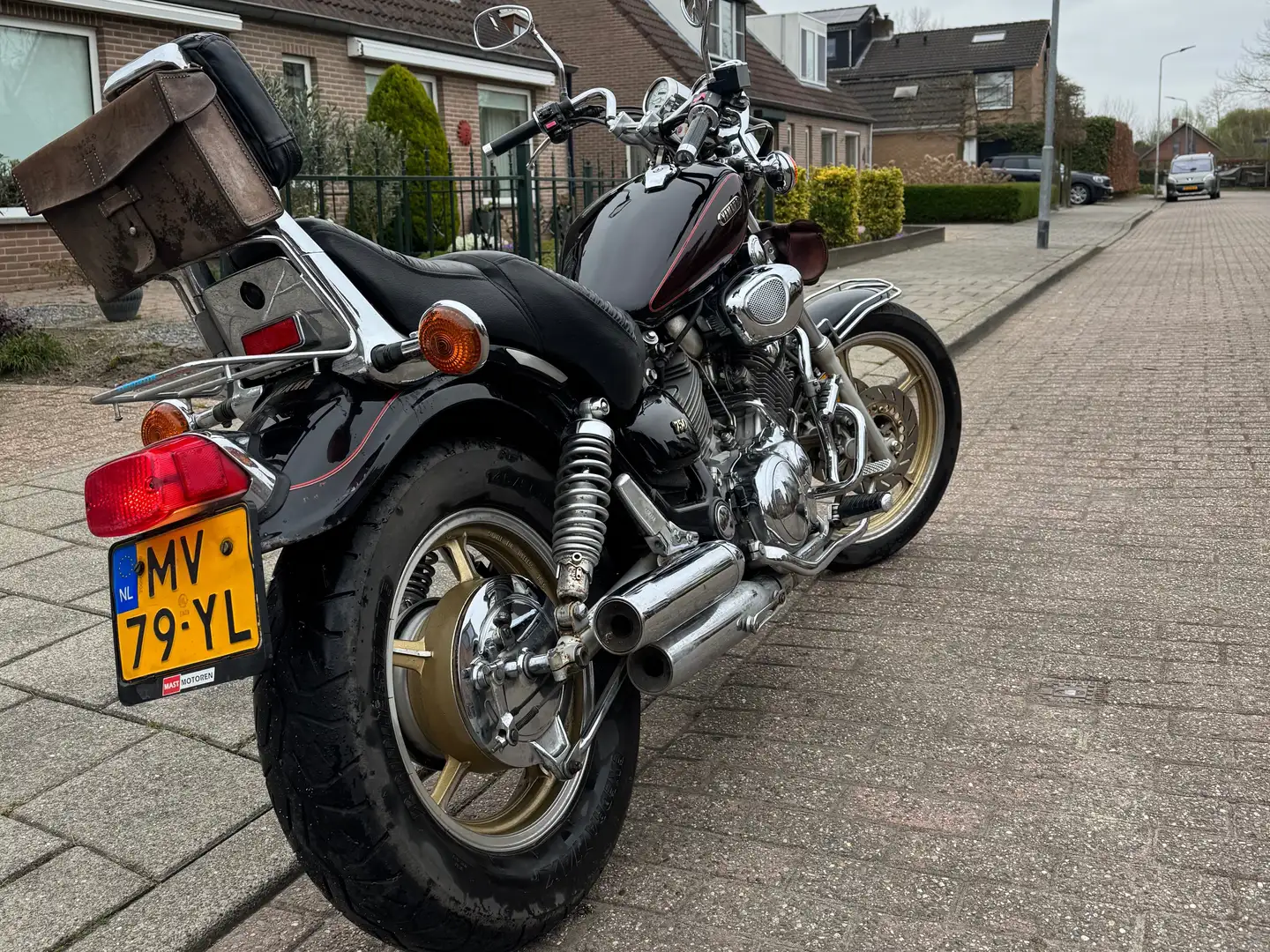 Yamaha XV 750 Virago Bruin - 1