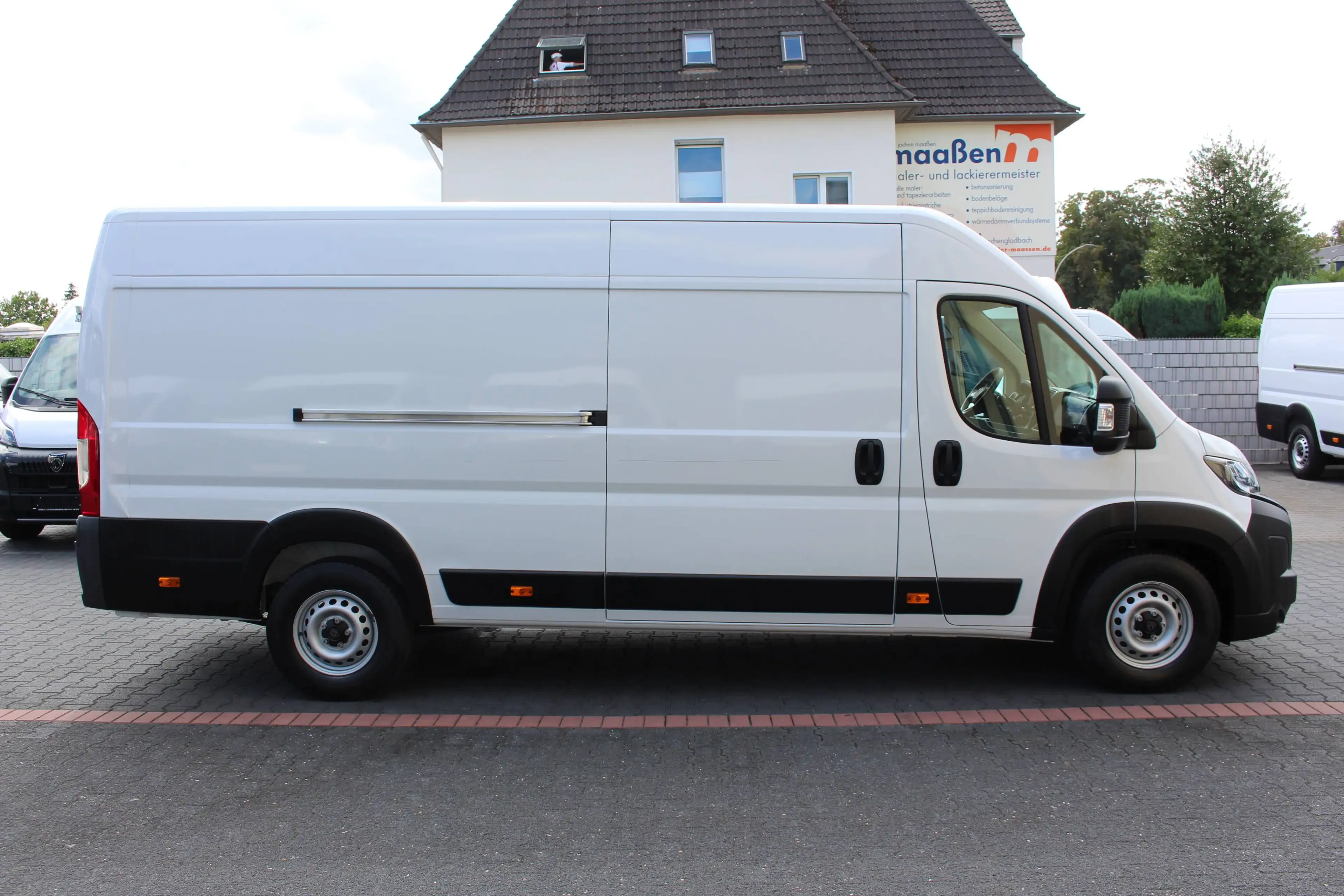 Peugeot Boxer 35 L4H2 140 *Klima*Kamera*Tempo*Navi*Holz — photo 2