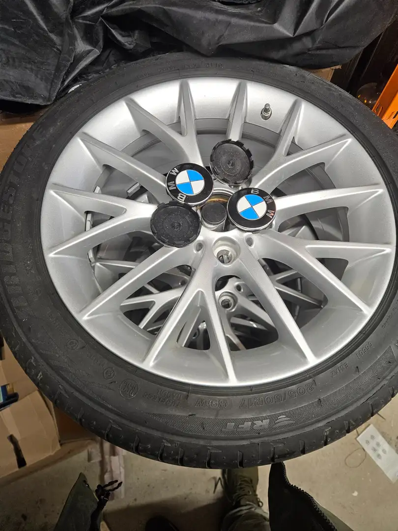 BMW 116 116d M Sport M Sport Grau - 1
