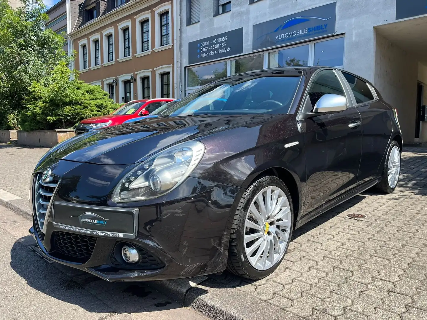 Alfa Romeo Giulietta Turismo 1,6 JTDm Leder, Navi Noir - 1