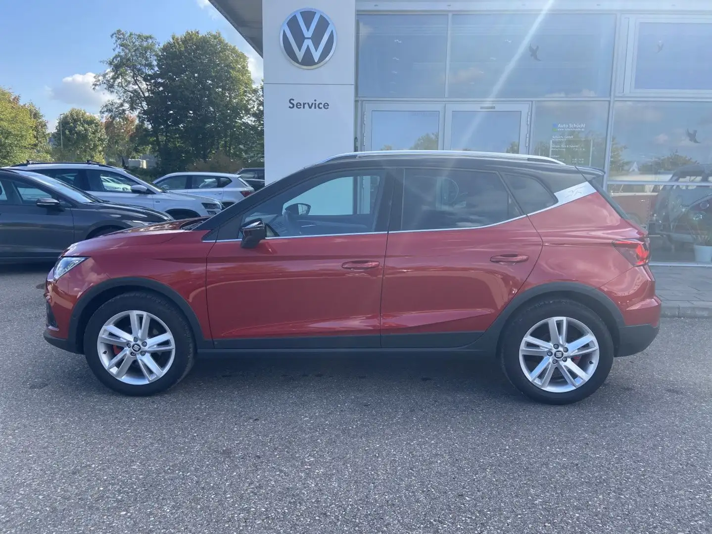SEAT Arona 1.5 TSI DSG FR-Line 17"+NAVI+LED+FULL-LINK Rot - 2
