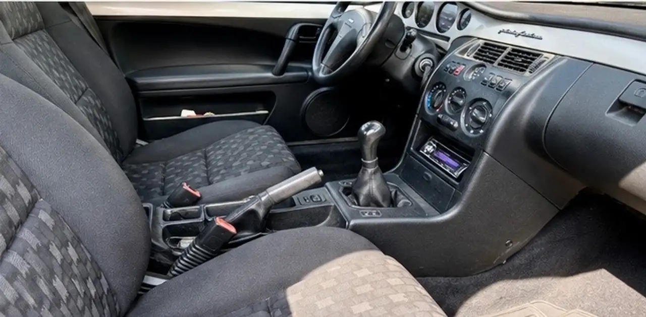 Fiat Coupe 1.8 16v, foto 5
