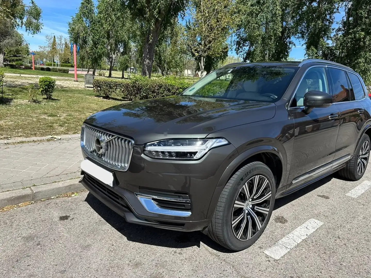 Volvo XC90 2.0 B5 D AWD Inscription Auto Gris - 2