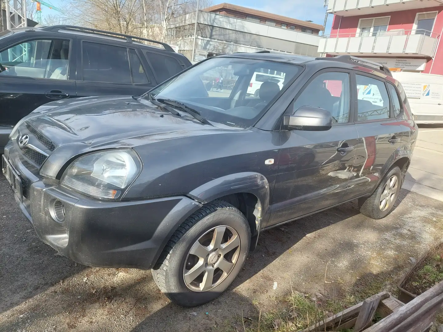 Hyundai TUCSON - 2