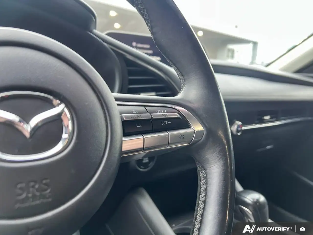 Mazda 3 снимка Mazda 3