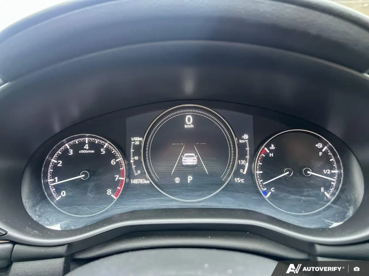 Mazda 3 снимка Mazda 3